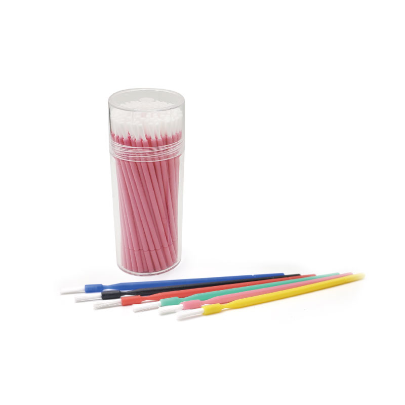 Brush applicator